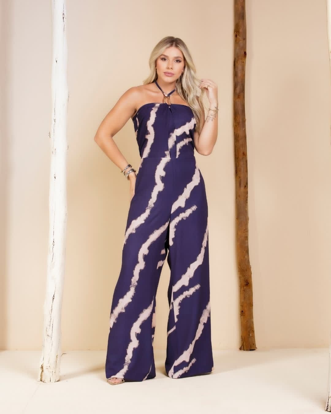 WhatsApp Image 2025-02-10 at 16.58.10 MACACÃO BROWNIE SLIN - Imagem 1