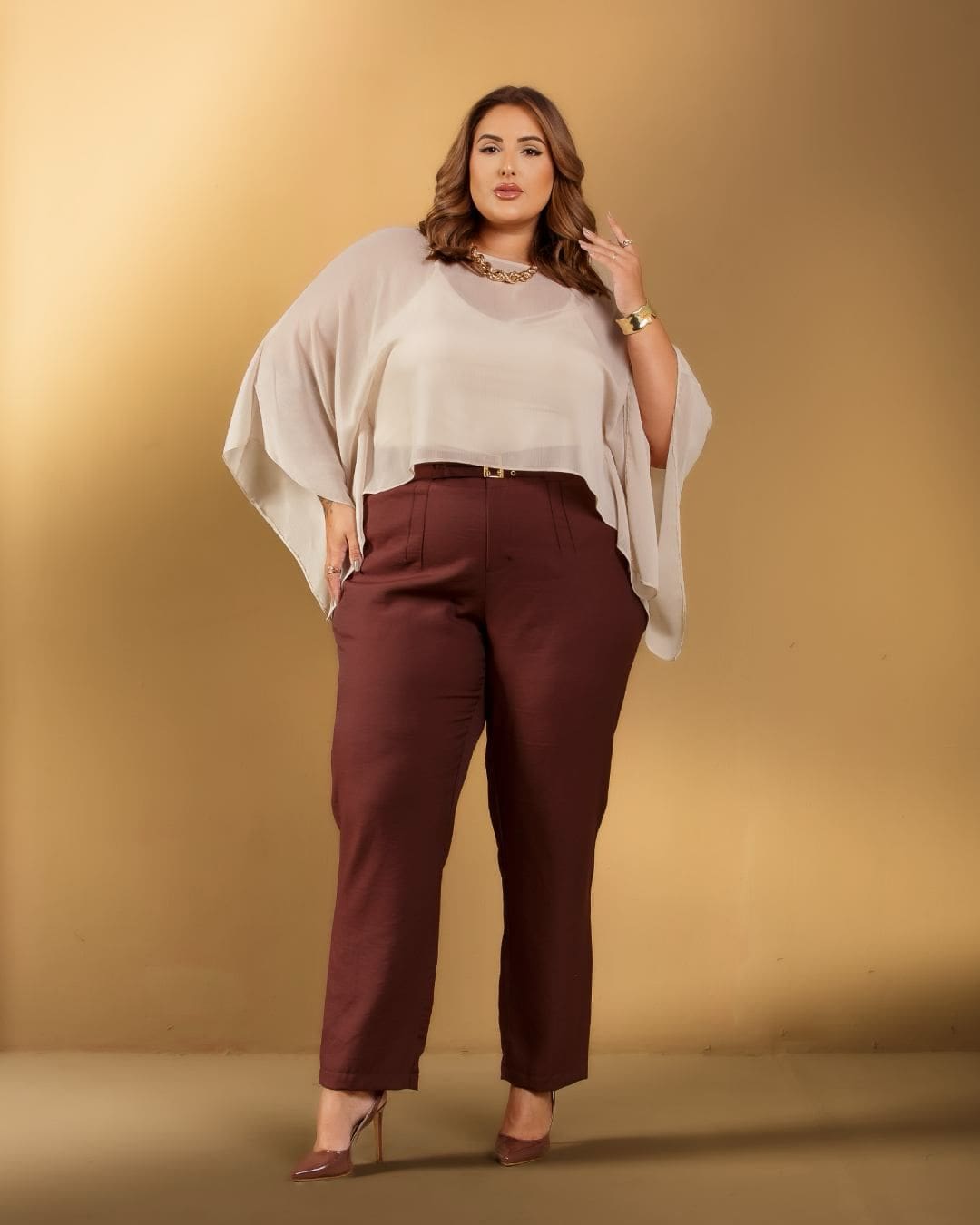 WhatsApp Image 2025-03-30 at 19.37.56 (2) CALÇA FIVELINHA NO CÓS - Imagem 1